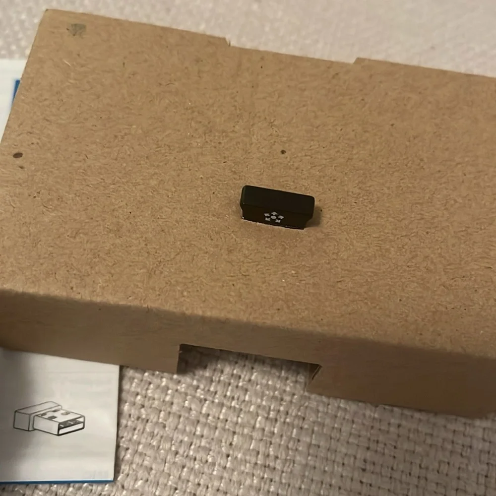 HP Comfort Grip Wireless Mouse
